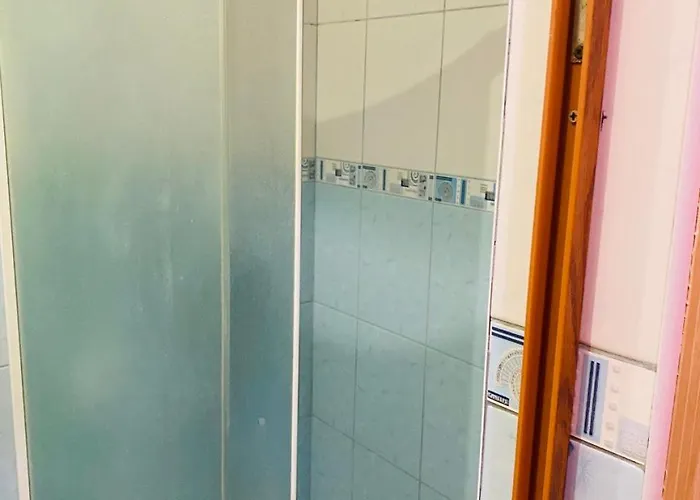 Apartamento вул кониського 5 - на 6 осіб в центрі медінститут поруч Leópolis